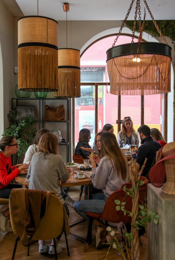 Pikis Center Sevilla Extérieur photo