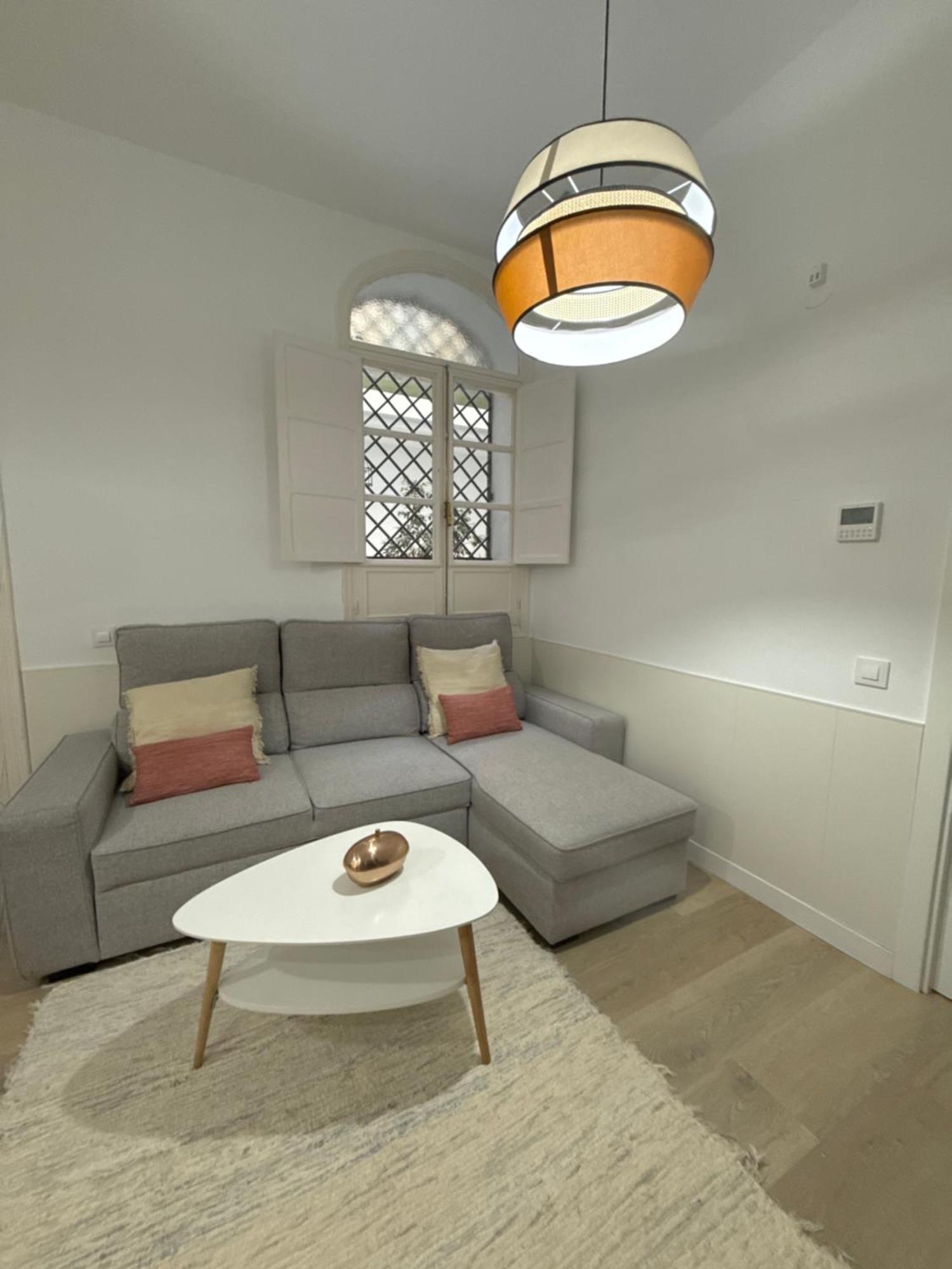 Pikis Center Sevilla Extérieur photo