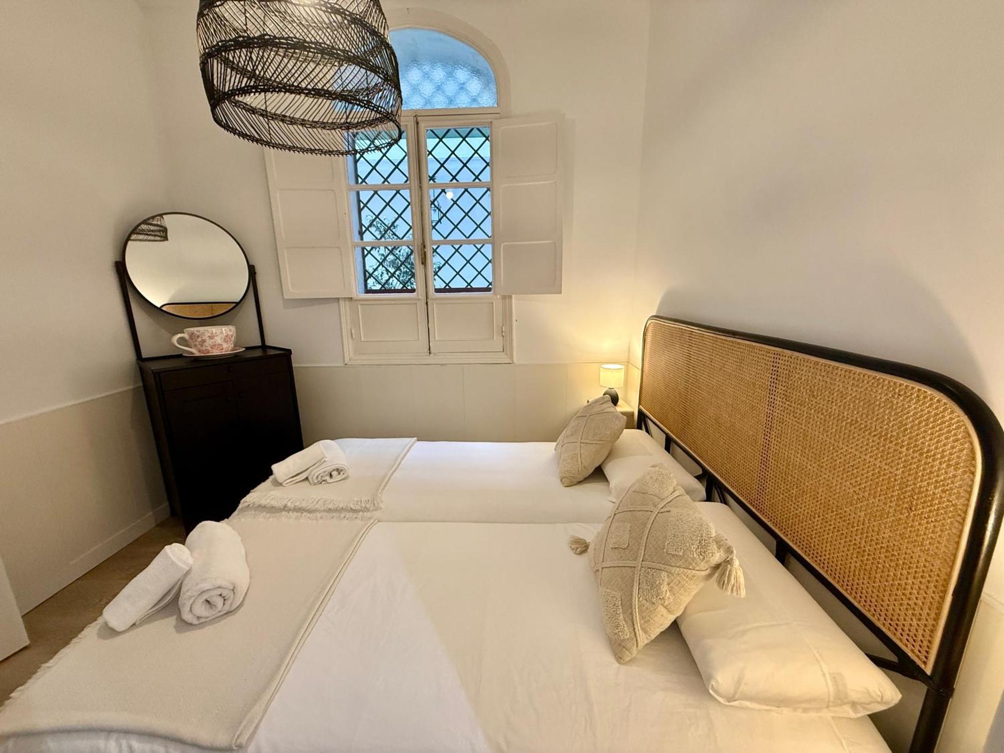 Pikis Center Sevilla Extérieur photo